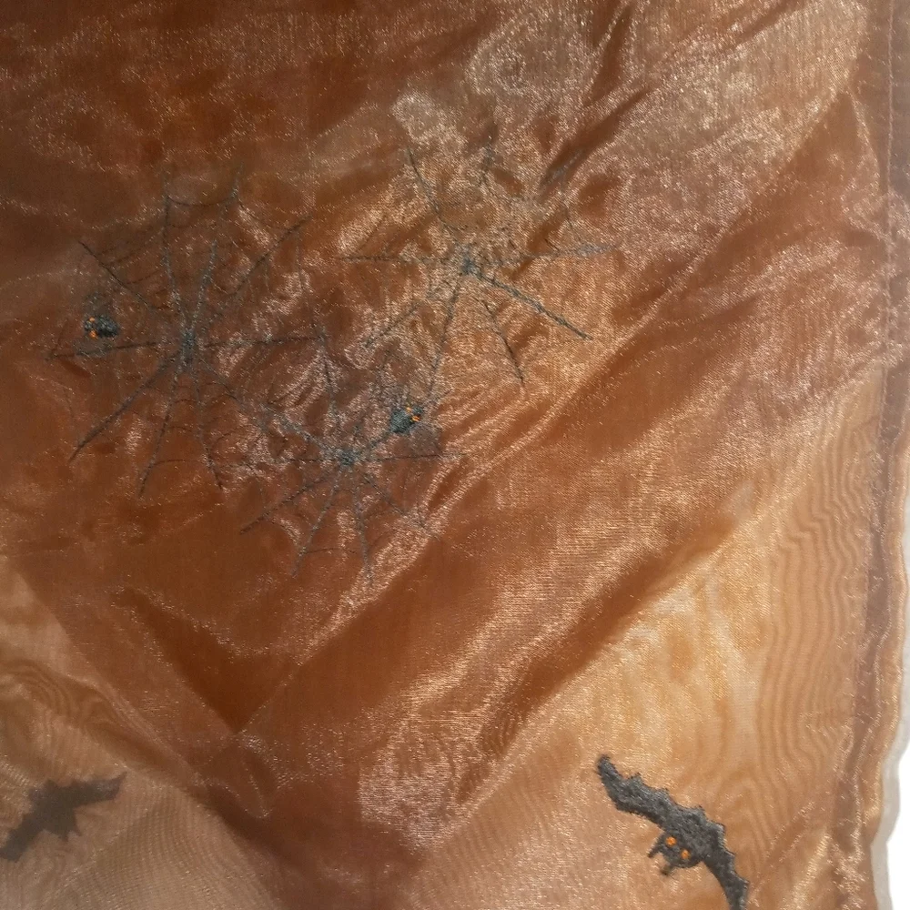 Woodbridge Designs Brown Decorative Halloween table Runner Spiders & Webs NEW